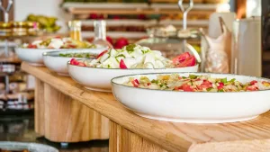 PLAISIR BUFFET — frame 10